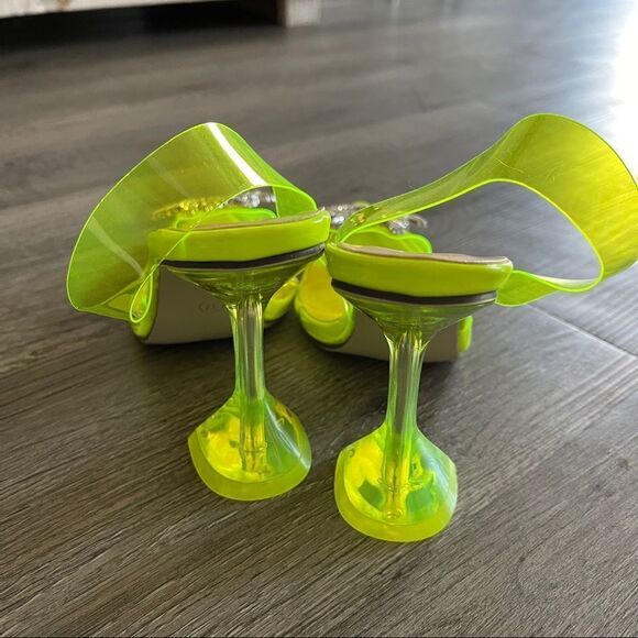 Amina Muaddi Style Rosie Crystal-Embellished Transparent Slingback Pumps - Picture 6 of 10